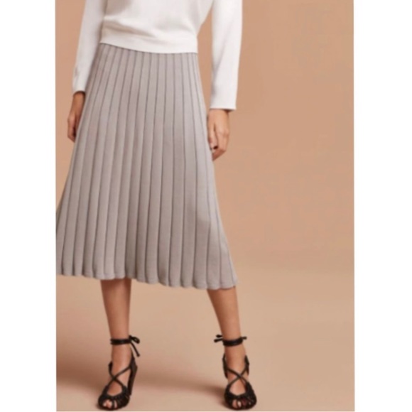 Aritzia Skirts Aritzia Skirts Aritzia Wilfred Chamfort Midi Skirt